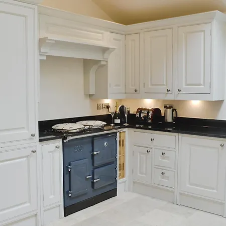 Stirton Burrow * Skipton